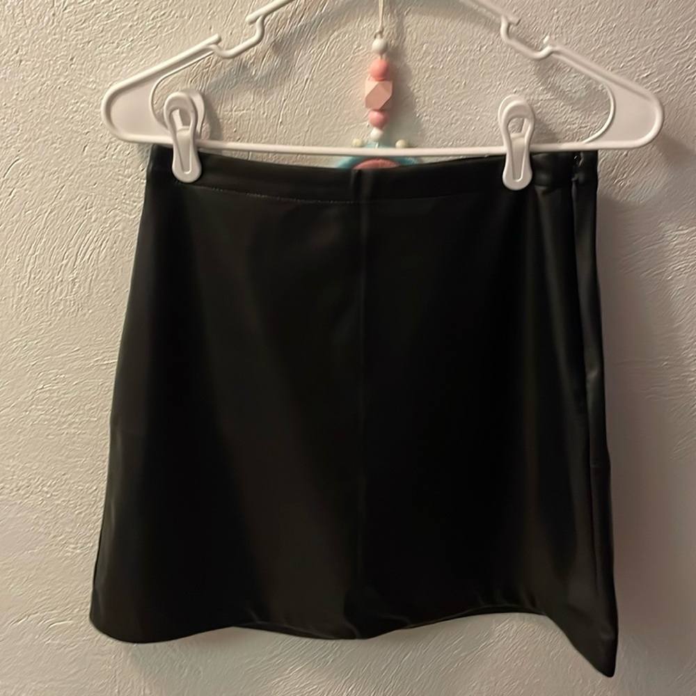Pleather mini skirt